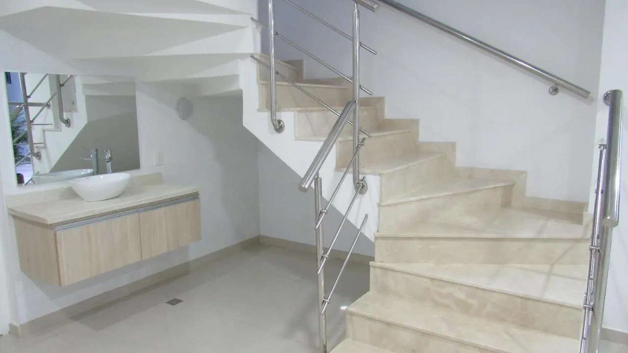 בארנקווילה Apartaestudios Lagos